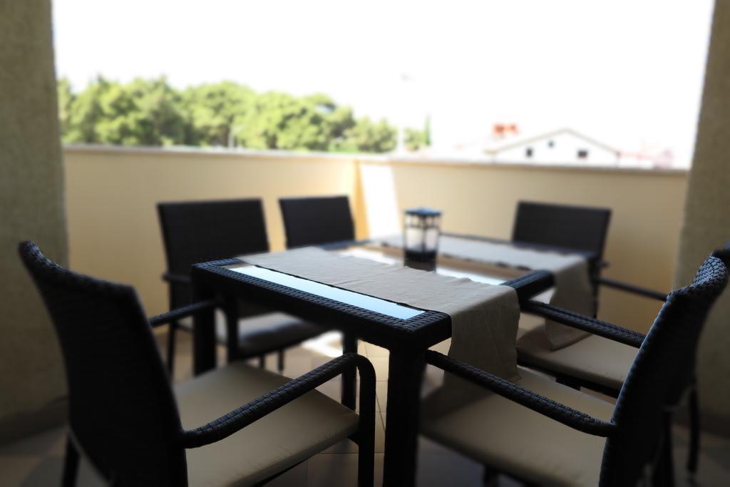 Apartment Lara Rovinj Buitenkant foto