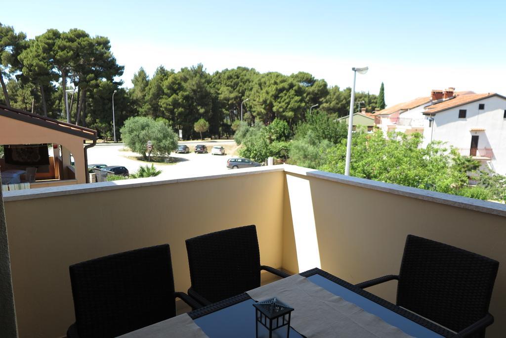 Apartment Lara Rovinj Buitenkant foto